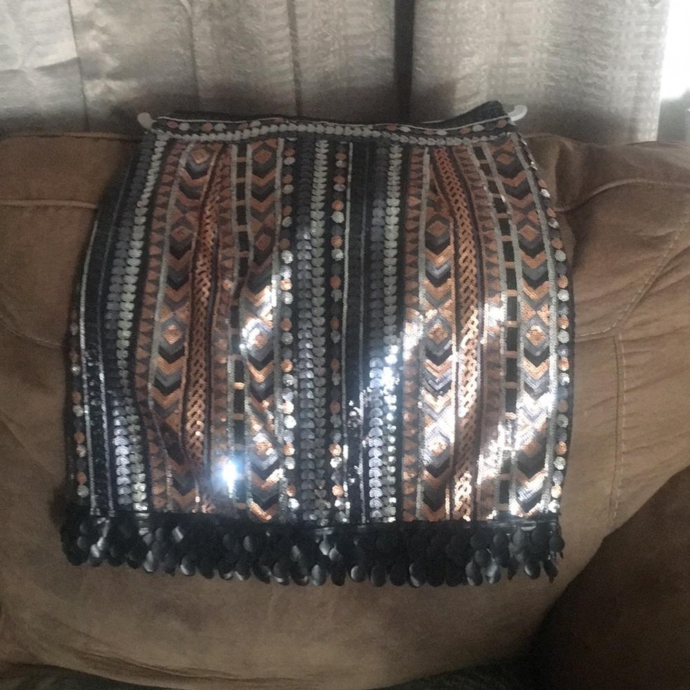 Sequin mini